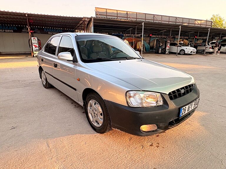 HYUNDAI ACCENT