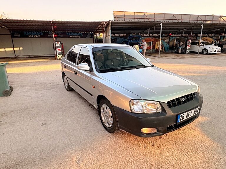 HYUNDAI ACCENT