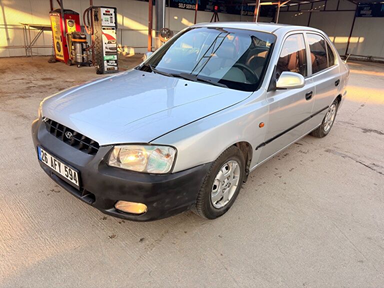 HYUNDAI ACCENT