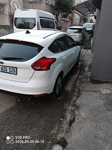 FORD FOCUS