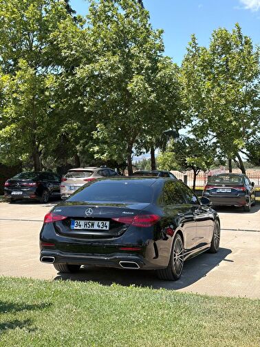 MERCEDES-BENZ C-SERISI
