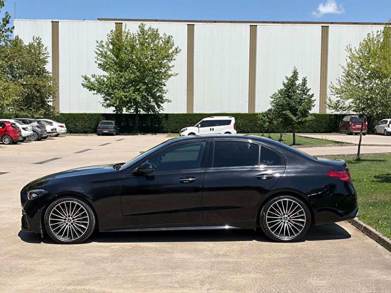 MERCEDES-BENZ C-SERISI