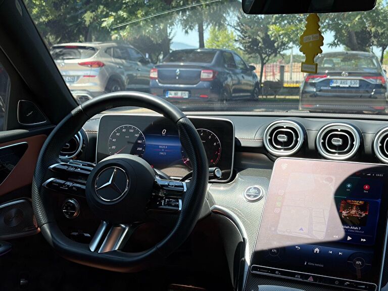 MERCEDES-BENZ C-SERISI