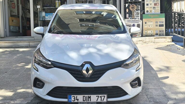 RENAULT CLIO