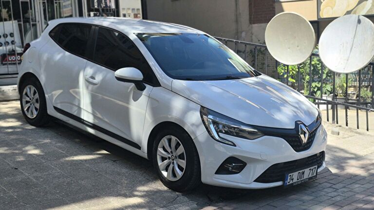 RENAULT CLIO