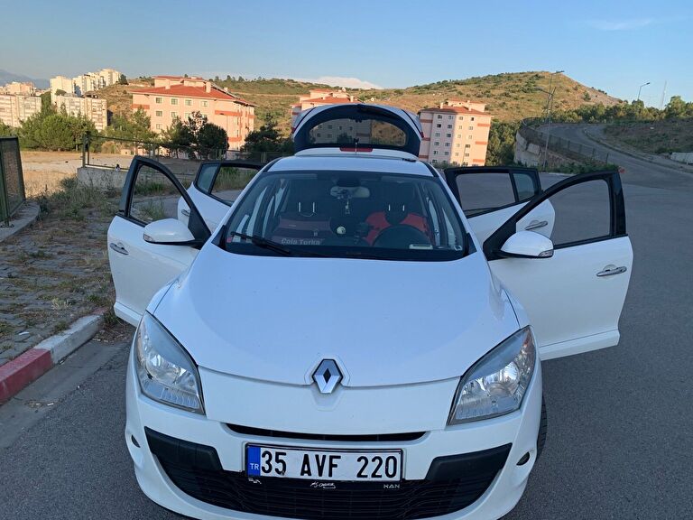 RENAULT MEGANE
