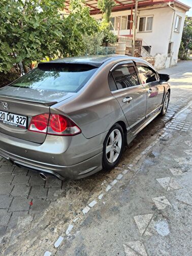 HONDA CIVIC
