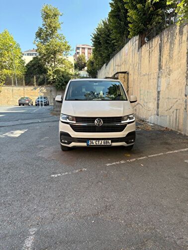 VOLKSWAGEN TRANSPORTER