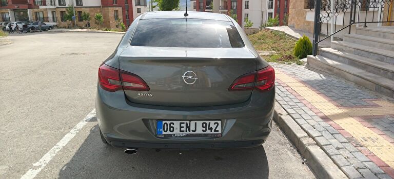 OPEL ASTRA