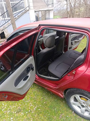 RENAULT CLIO SYMBOL