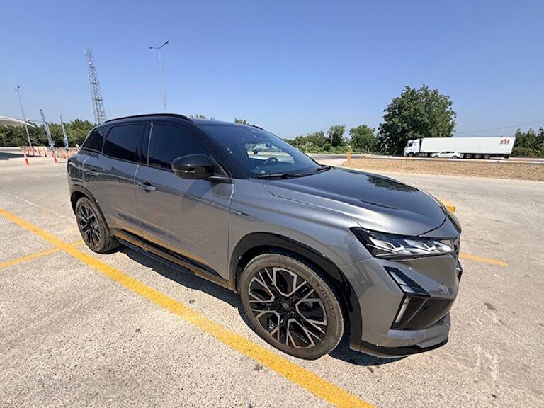 RENAULT AUSTRAL
