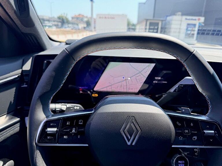 RENAULT AUSTRAL