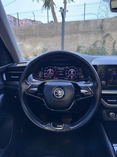 SKODA SCALA