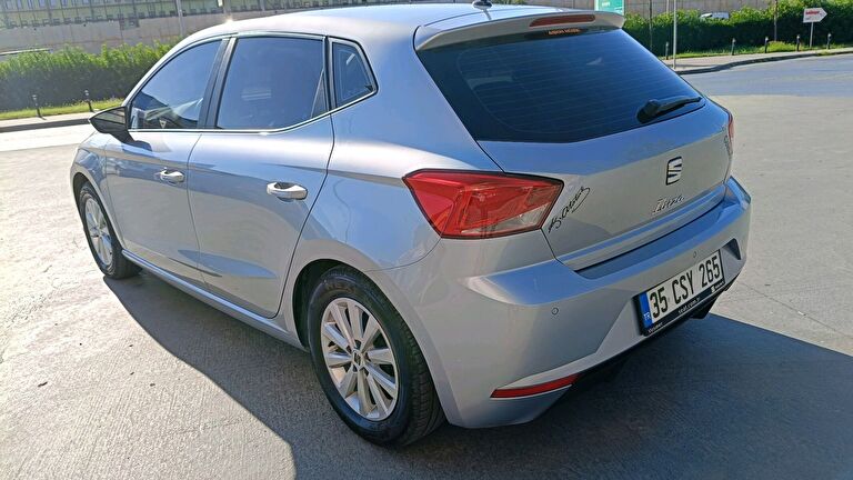 SEAT IBIZA