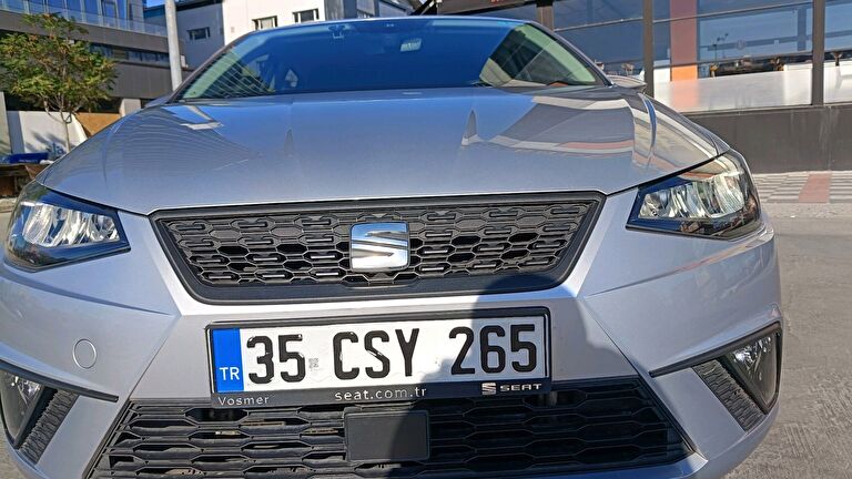 SEAT IBIZA