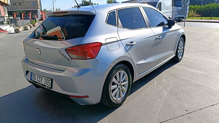 SEAT IBIZA