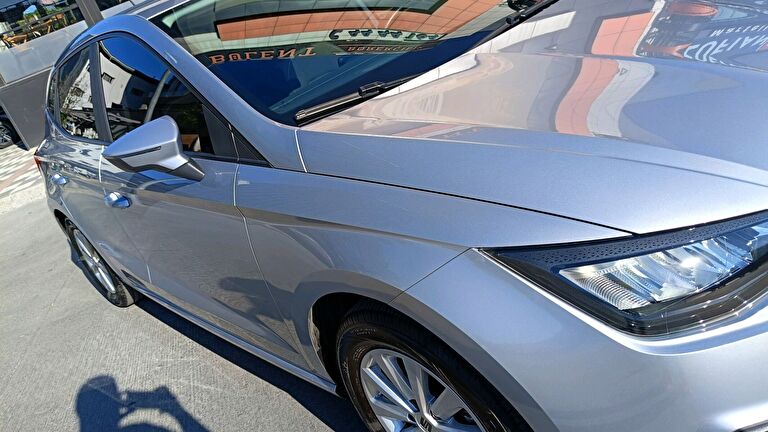 SEAT IBIZA