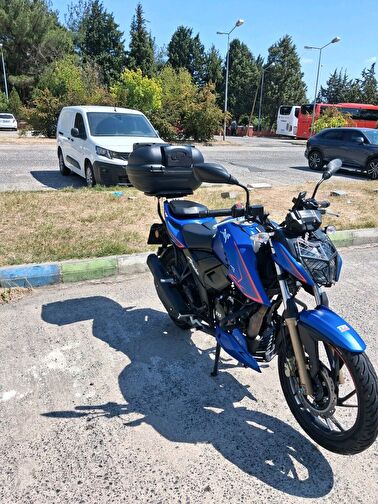 TVS Apache RTR 200