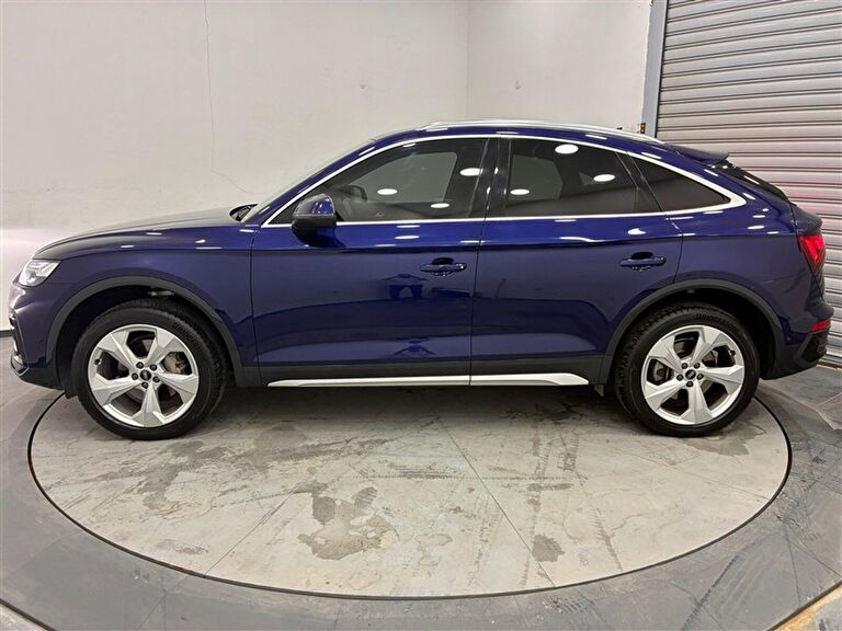 AUDI Q5 SPORTBACK