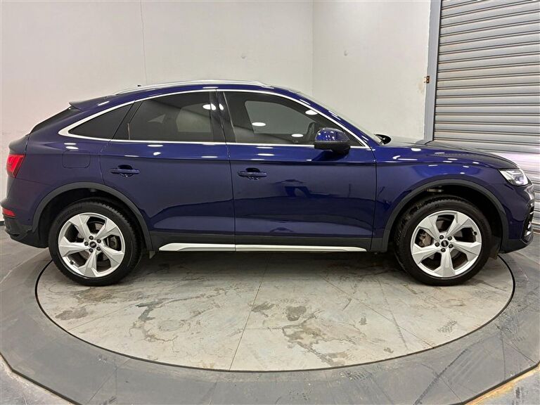 AUDI Q5 SPORTBACK