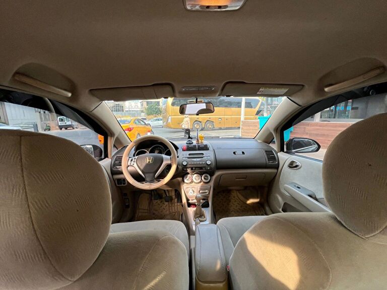 HONDA CITY