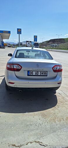 RENAULT FLUENCE