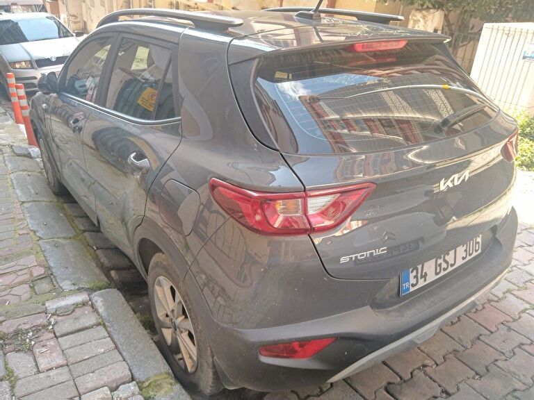 KIA STONIC