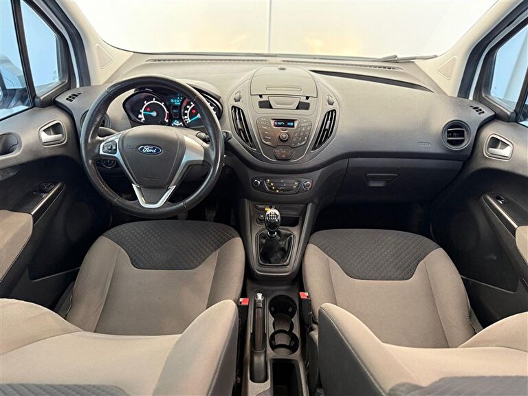 FORD TOURNEO COURIER