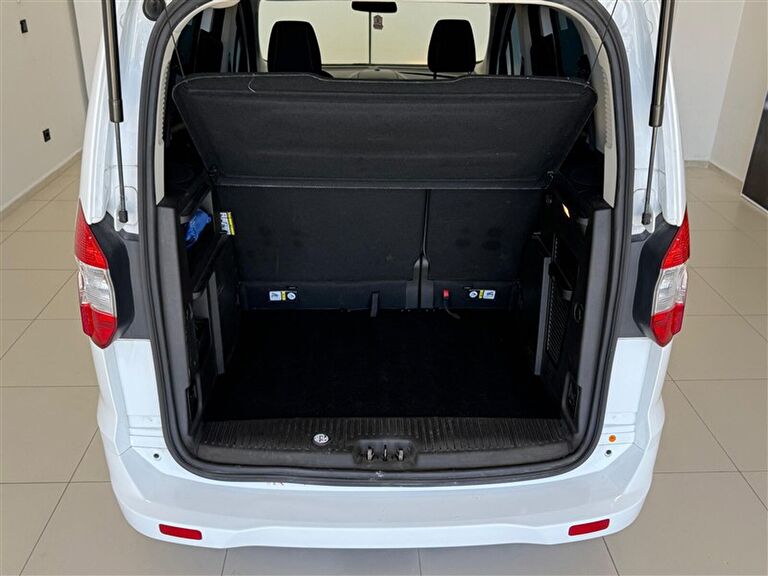 FORD TOURNEO COURIER