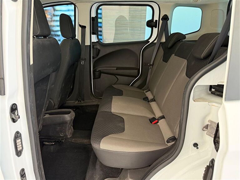 FORD TOURNEO COURIER