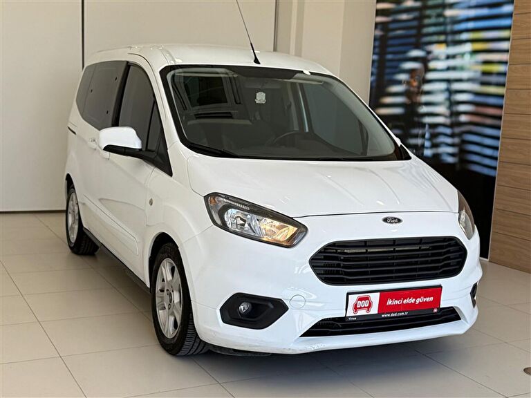 FORD TOURNEO COURIER