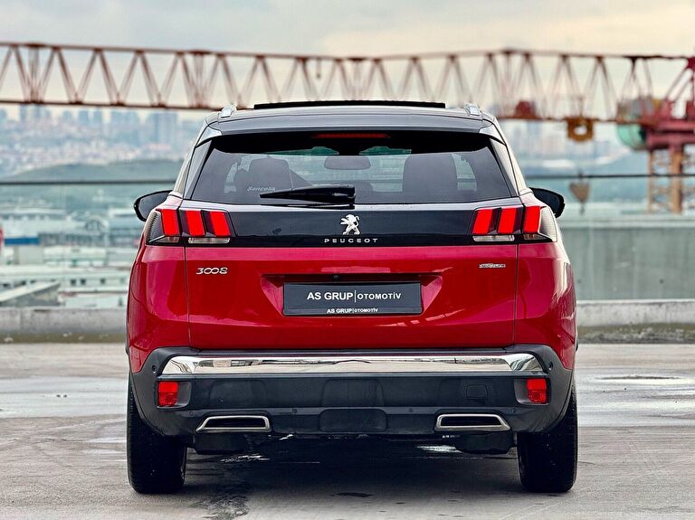 PEUGEOT 3008