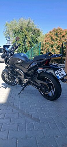 Bajaj Dominar 400 UG