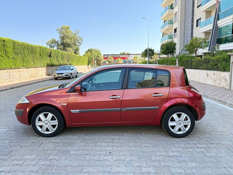 RENAULT MEGANE