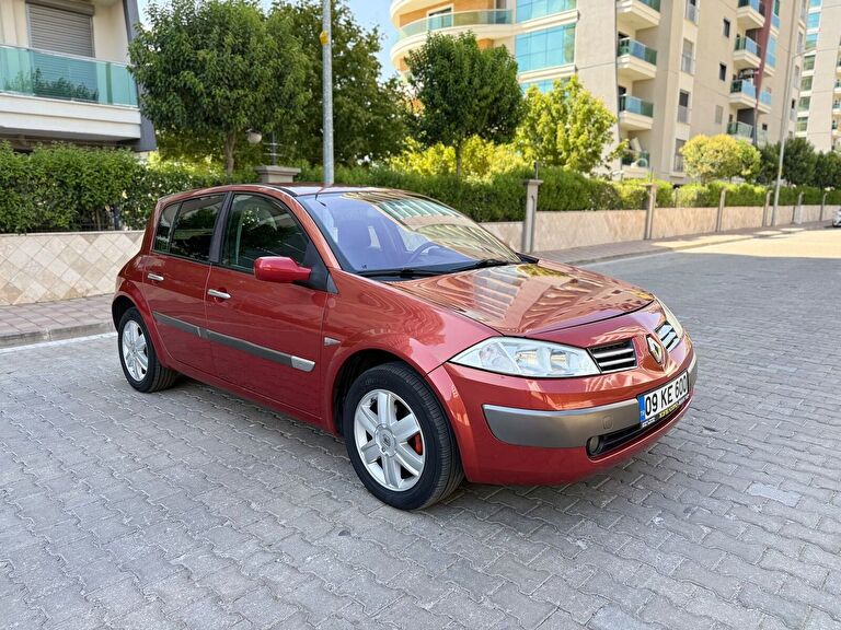 RENAULT MEGANE