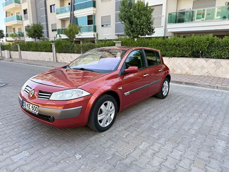 RENAULT MEGANE