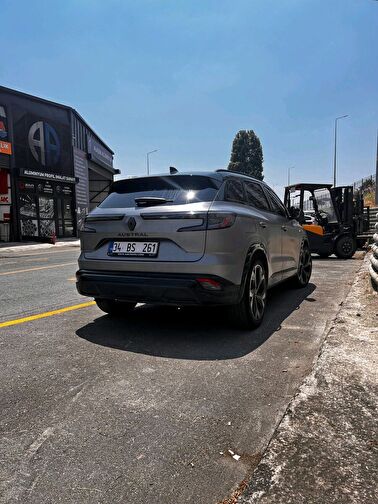 RENAULT AUSTRAL