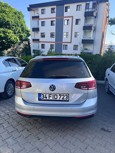 VOLKSWAGEN PASSAT VARIANT