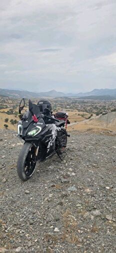 CFmoto 250SR