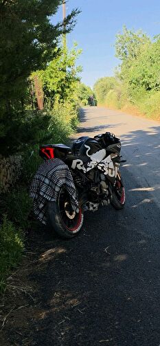 CFmoto 250SR