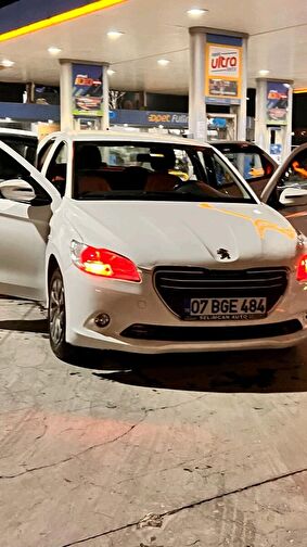 PEUGEOT 301