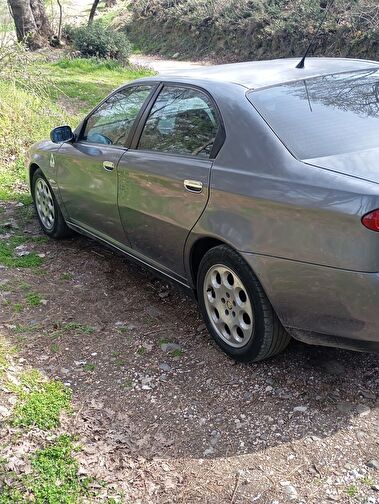 ALFA ROMEO 166