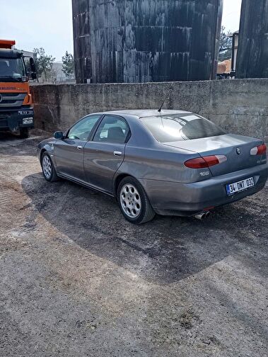 ALFA ROMEO 166
