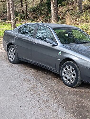 ALFA ROMEO 166