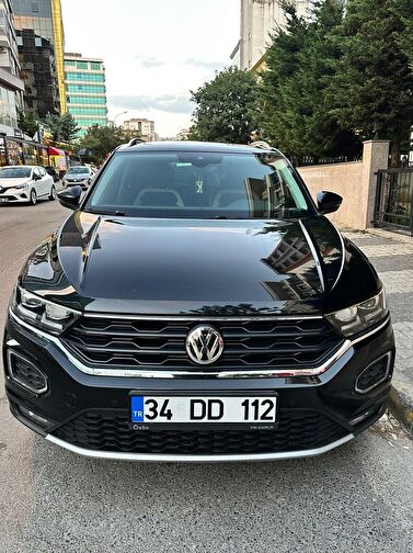 VOLKSWAGEN T-ROC