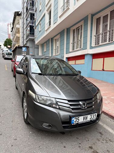 HONDA CITY