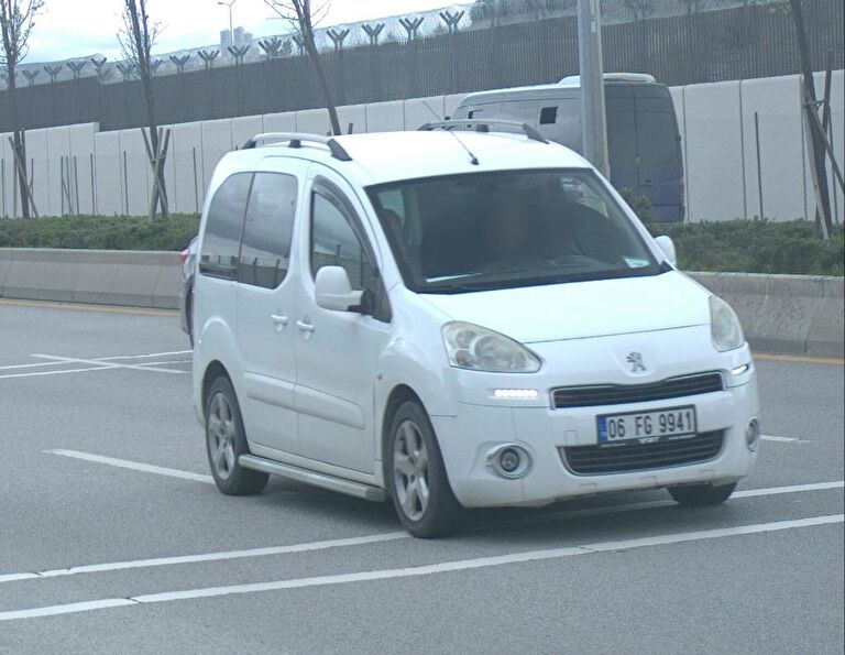 PEUGEOT PARTNER TEPEE