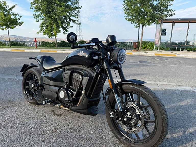 Regal Raptor Pilder 250