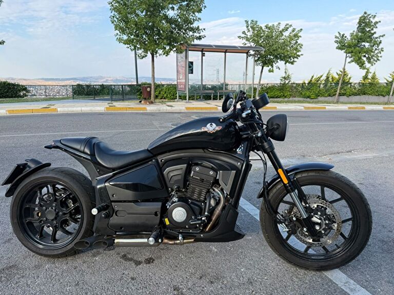 Regal Raptor Pilder 250