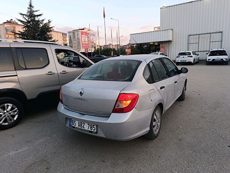 RENAULT SYMBOL